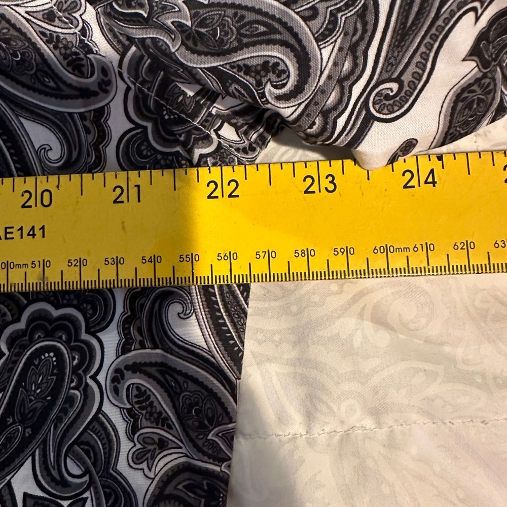 NWT Paisley Nick Graham - Picture 10 of 13